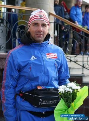 Андрей Прокунин – третий в зачете пасьюта континентального Кубка по биатлону; немец Кни – обладатель Кубка в общем зачете